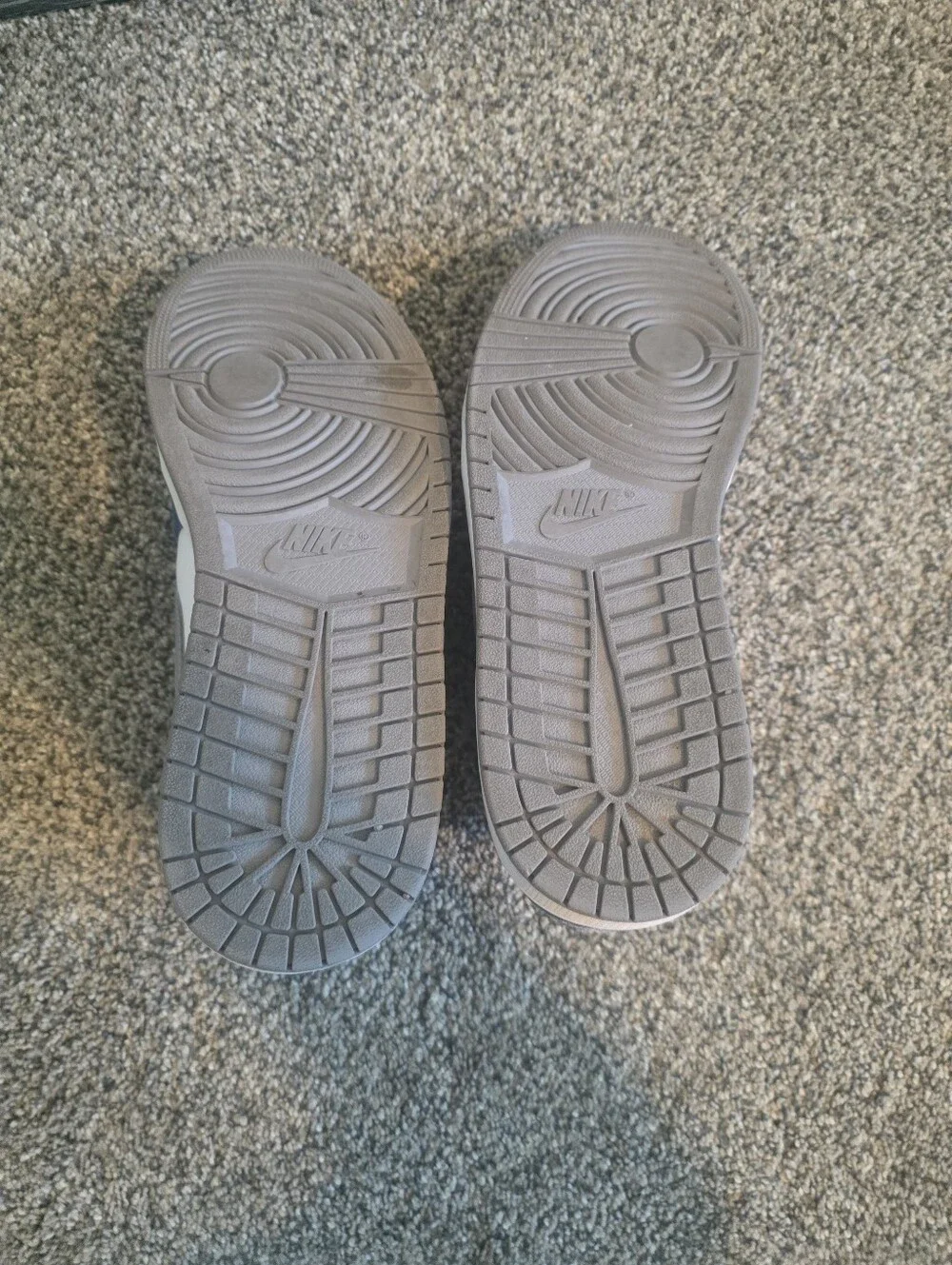Air Jordan 1 Low GS 'True Blue Cement' 11